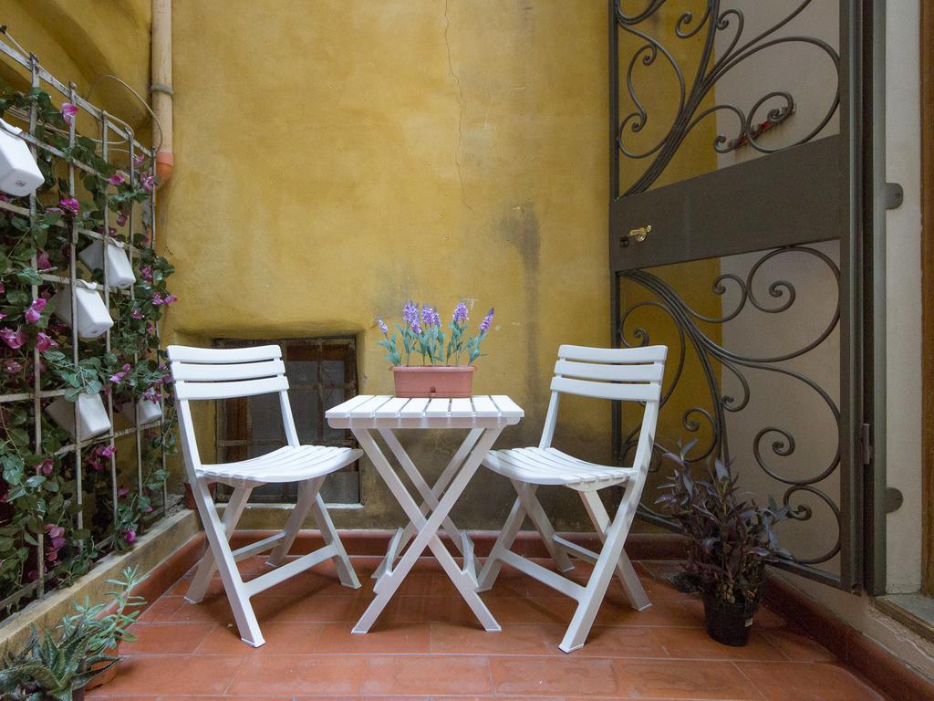 Stylisch Canacci 2 Bedroom Apartment Florence Buitenkant foto